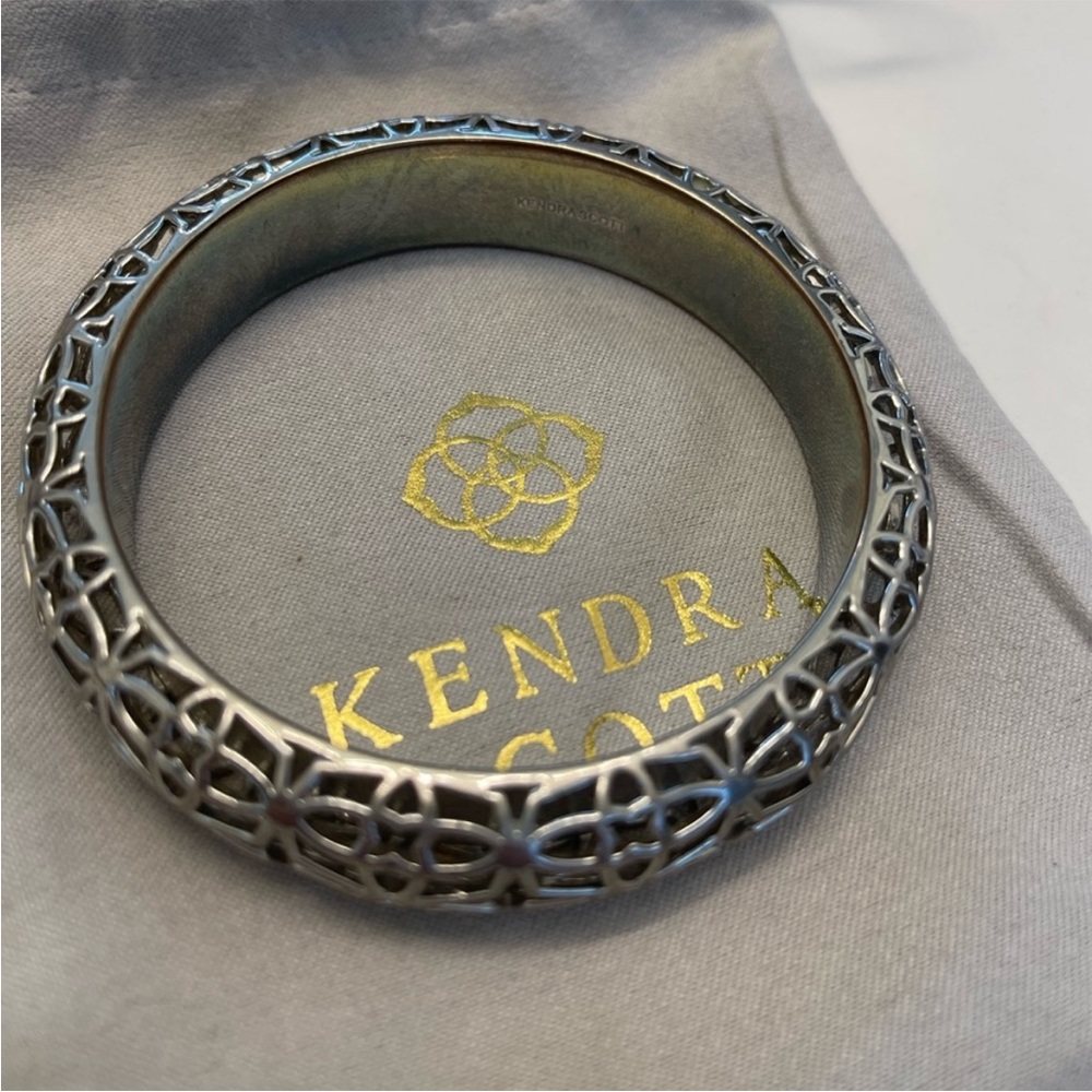 Kendra Scott Large Silver Bangle - Retired!